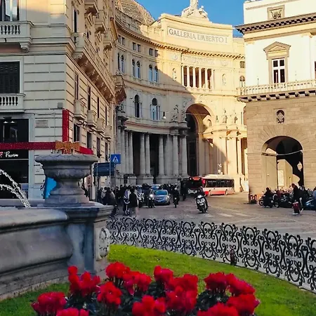 Ann' Amari Arancione ナポリ